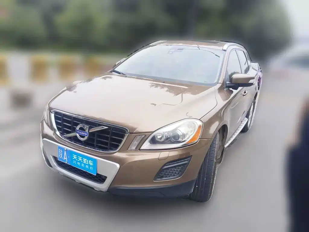 Volvo XC60 (Import) 2010 2011 2.0T Intelligent Premium Edition