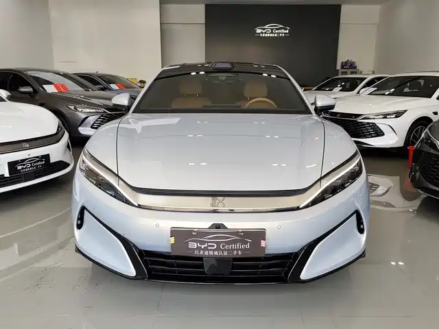 BYD Han L 2025