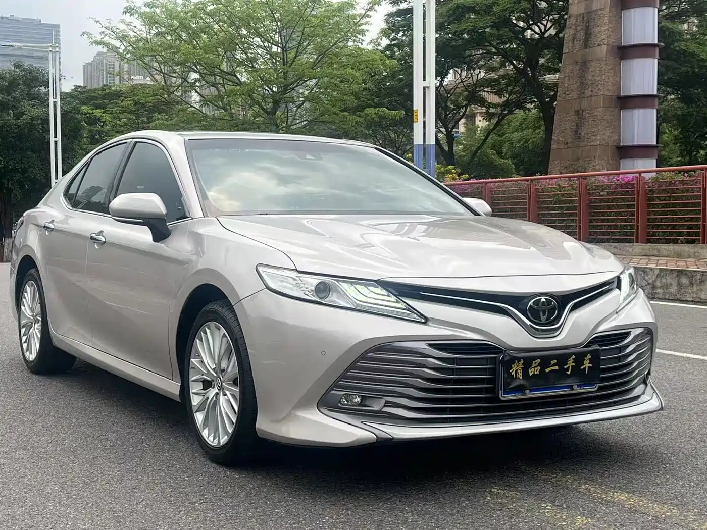 Toyota Camry 2019 2.5G Luxury (China V) фото 3