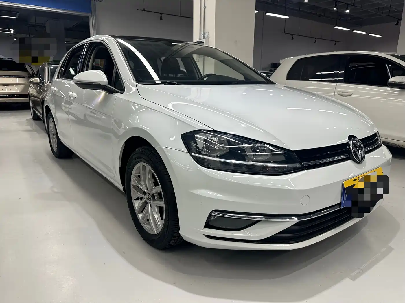 Volkswagen Golf 2018 1.6L Automatic Comfort фото 3