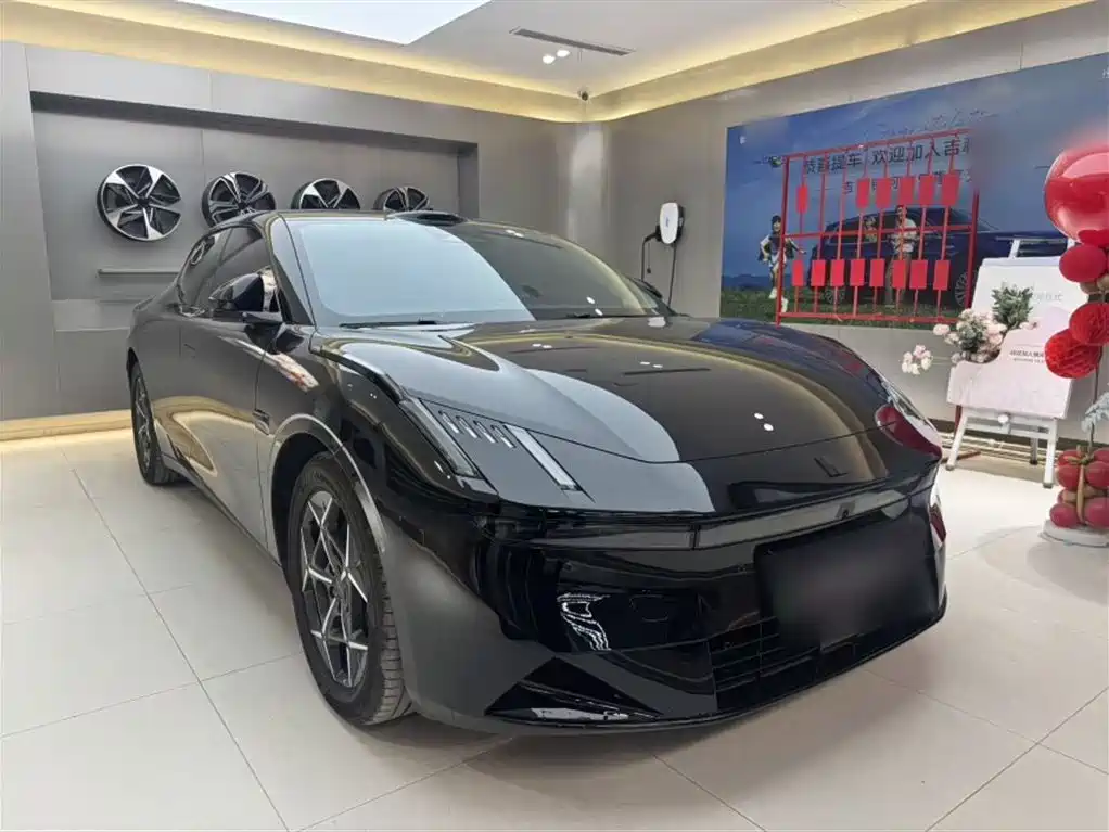 Lynk & Co 10 EM-P 2025 Model 120km Base Version фото 15