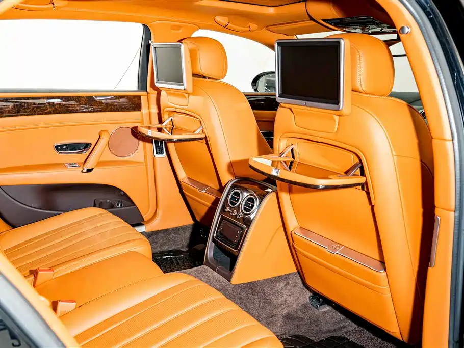 Photo 21 - Bentley Flying Spur