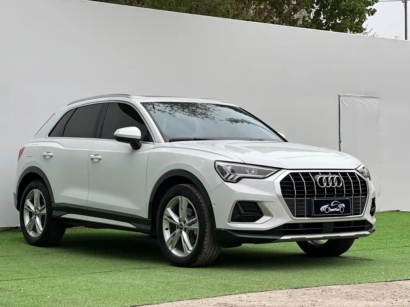 Audi Q3 2022 35 TFSI Fashion Elegance фото 3