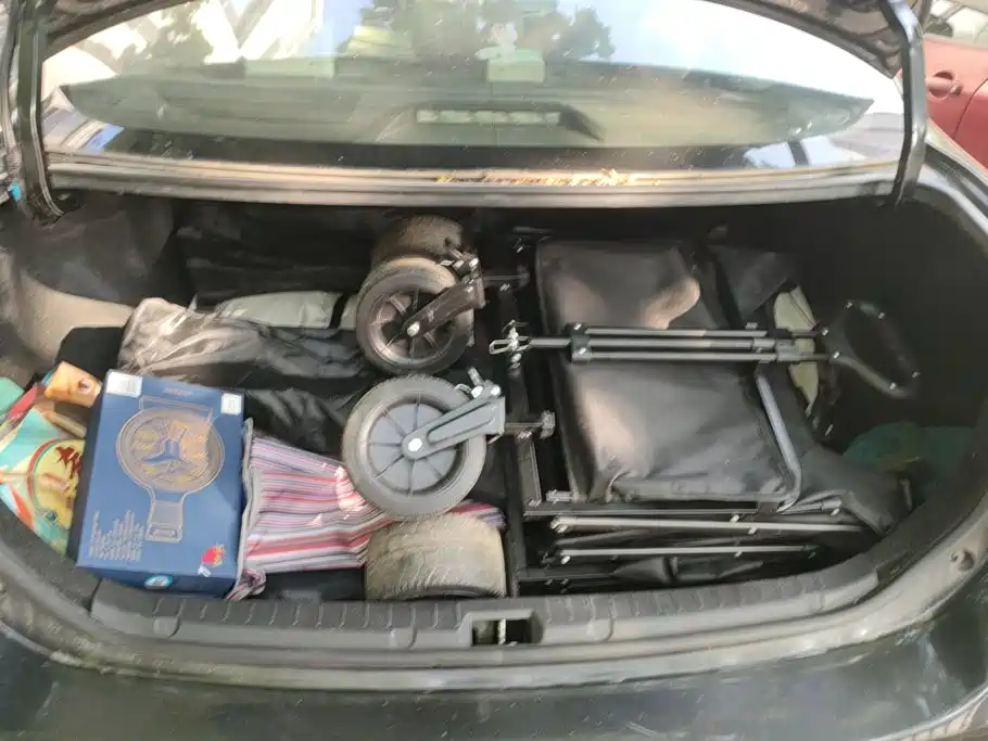 Photo 4 - Toyota Corolla