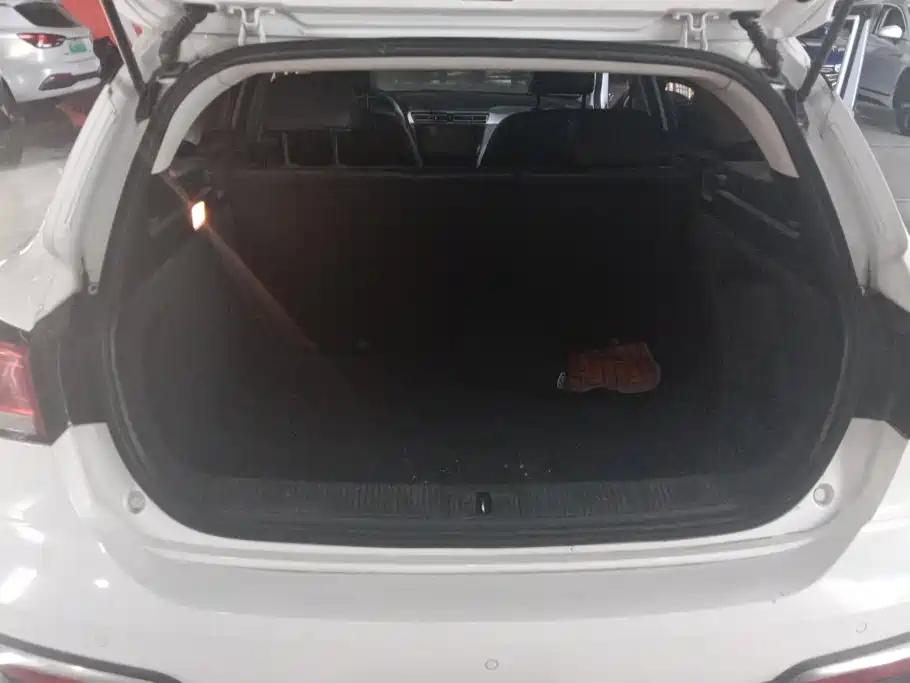 Roewe Ei5 2018 2018 Internet Luxury Edition