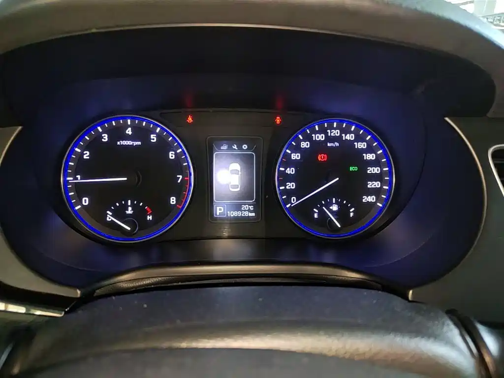 Hyundai Mistra 2014 1.8L Auto Smart GLS фото 12