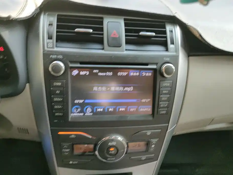 Photo 13 - Toyota Corolla