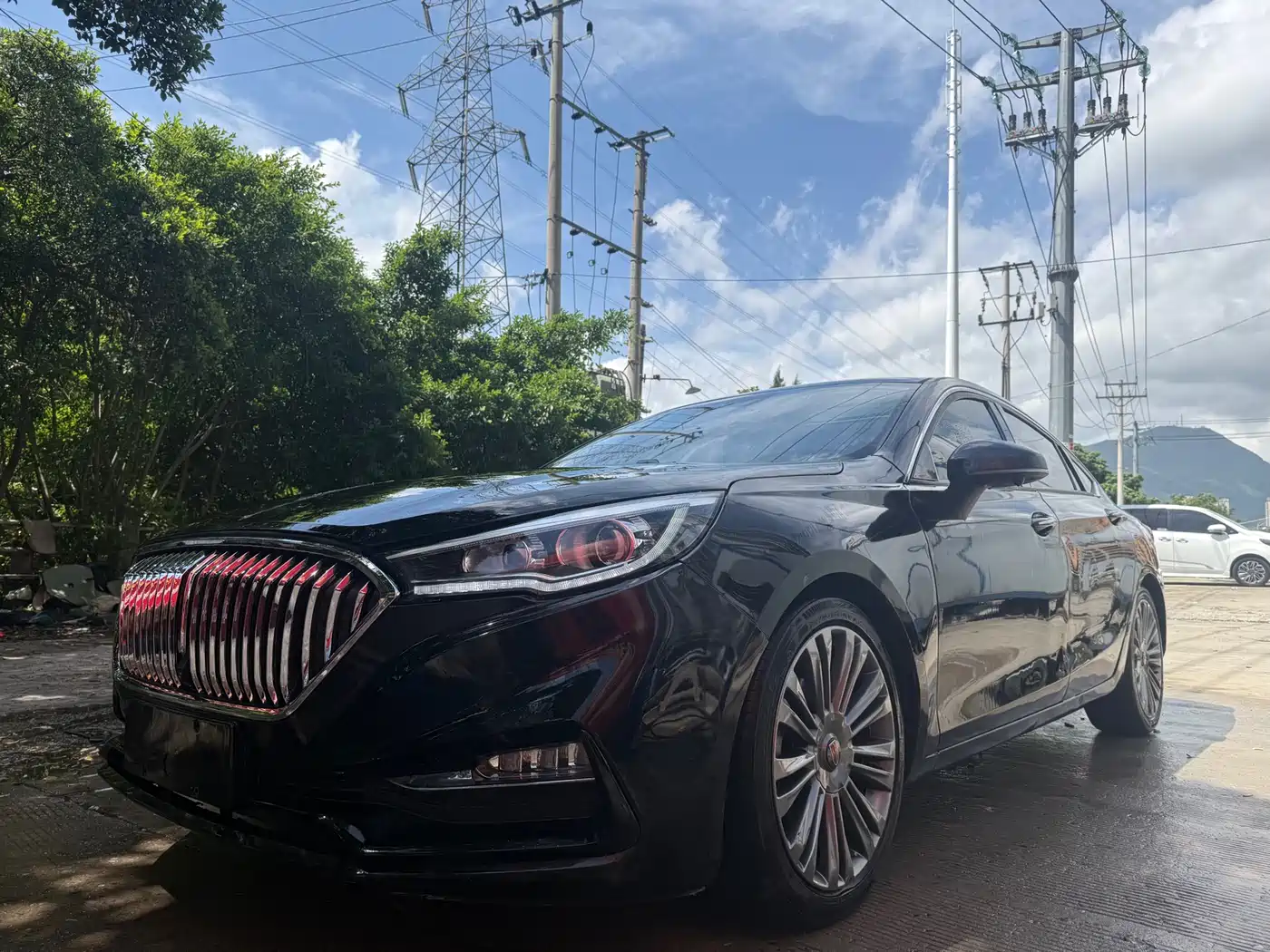 Hongqi H5 2020 1.8T Automatic Smart Connection Qi Smooth Edition