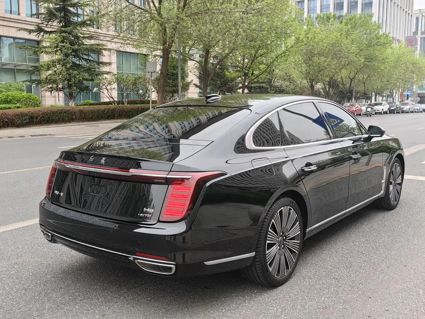 Hongqi H9 2025 2.0T 2WD Qichang Luxury Business Edition 5-seater фото 6