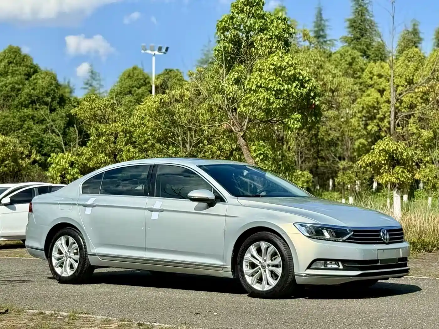 Volkswagen Magotan 2017 330TSI DSG Luxury фото 3
