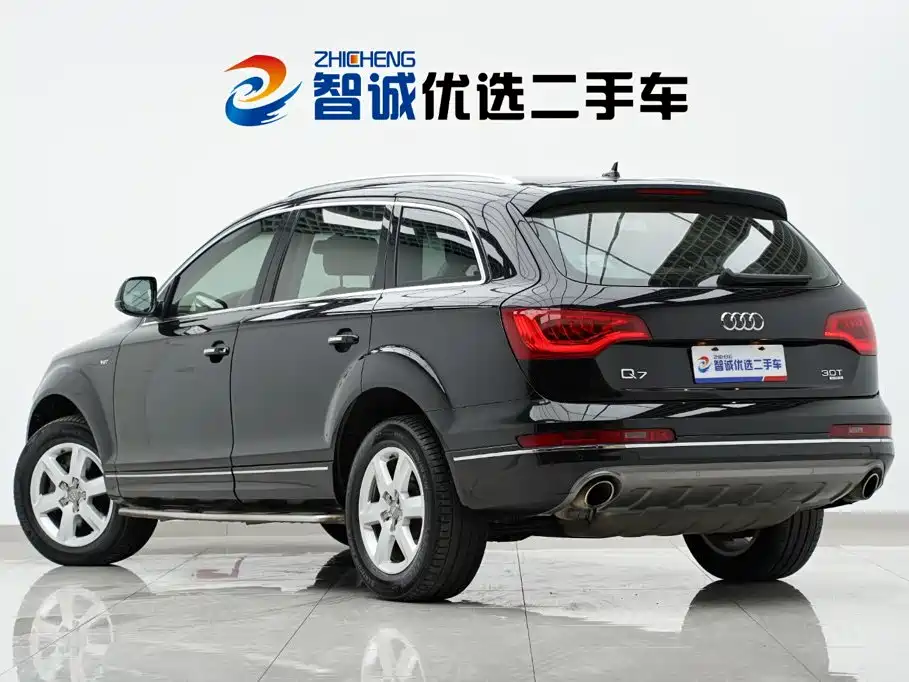 Audi Q7 2011 2011 3.0 TFSI Technology (245kW)
