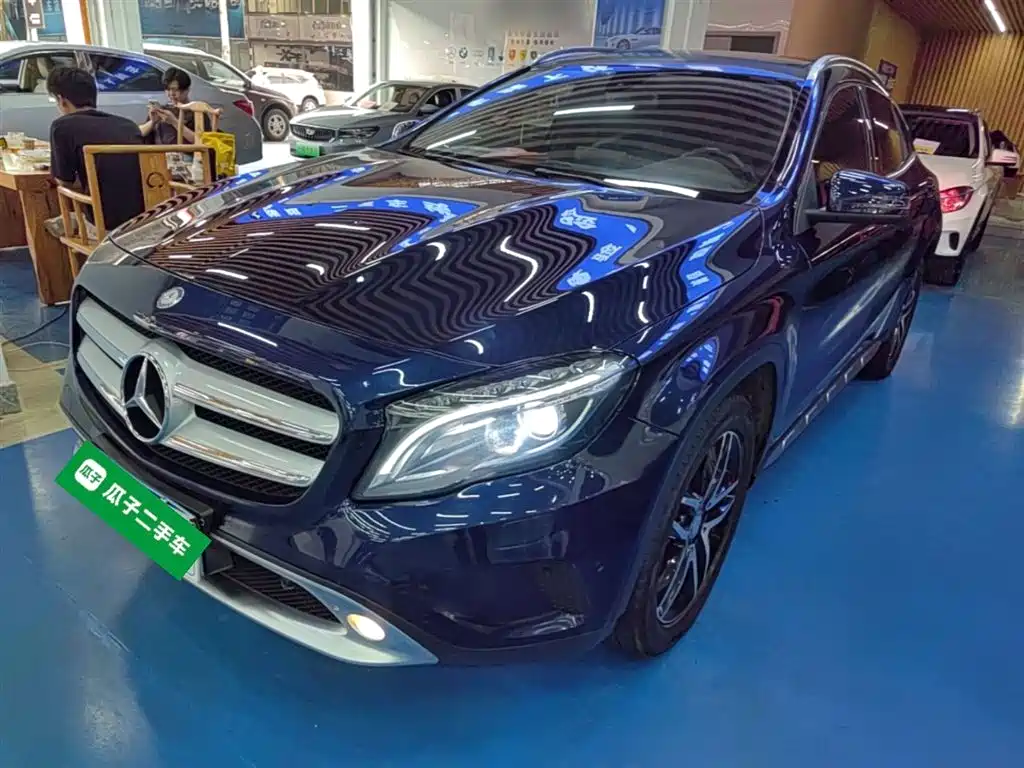 Mercedes-Benz GLA 2016 GLA 220 4MATIC Fashion фото 2