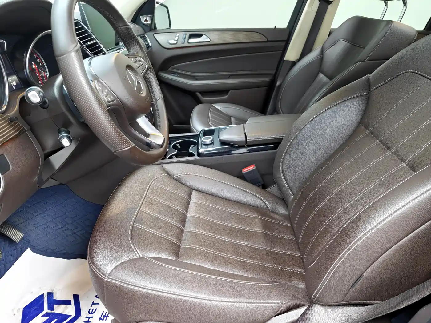 Mercedes-Benz GLE 2019 GLE 320 4MATIC Luxury Collector's Edition фото 6