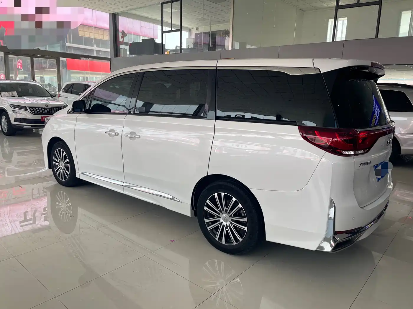 GAC Trumpchi Trumpchi M8 2021 Leading Show Series 390T Ultimate Edition фото 15