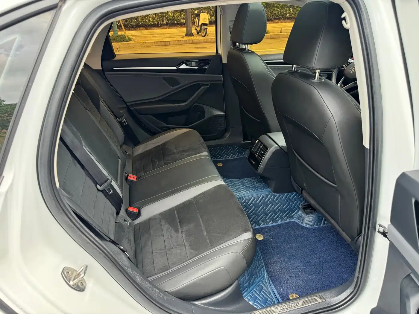 Volkswagen Sagitar 2021 280TSI DSG Flagship Smart Connect Edition фото 7