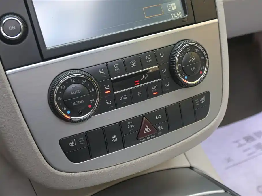 Mercedes-Benz R-Class 2014 R 320 4MATIC Business фото 35
