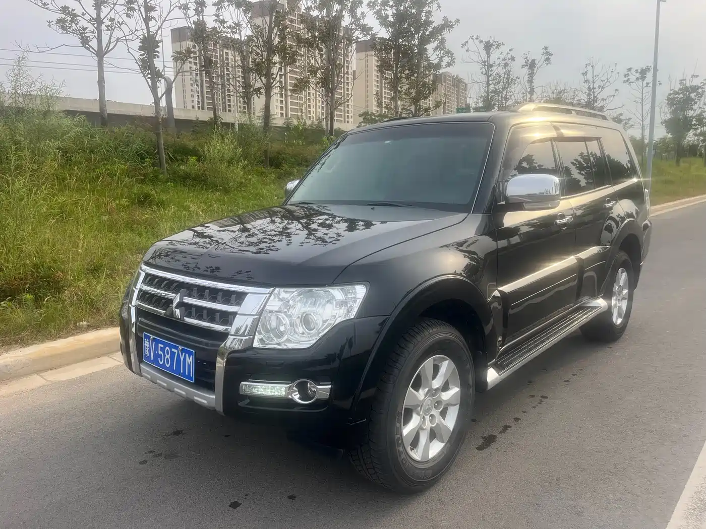 Mitsubishi Pajero (Import) 2016 3.0L Automatic Luxury (China IV)