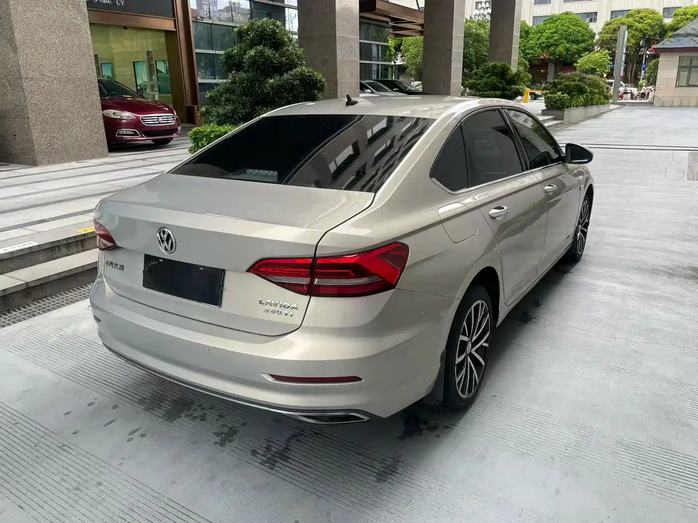 Фото 9 - Volkswagen Lavida