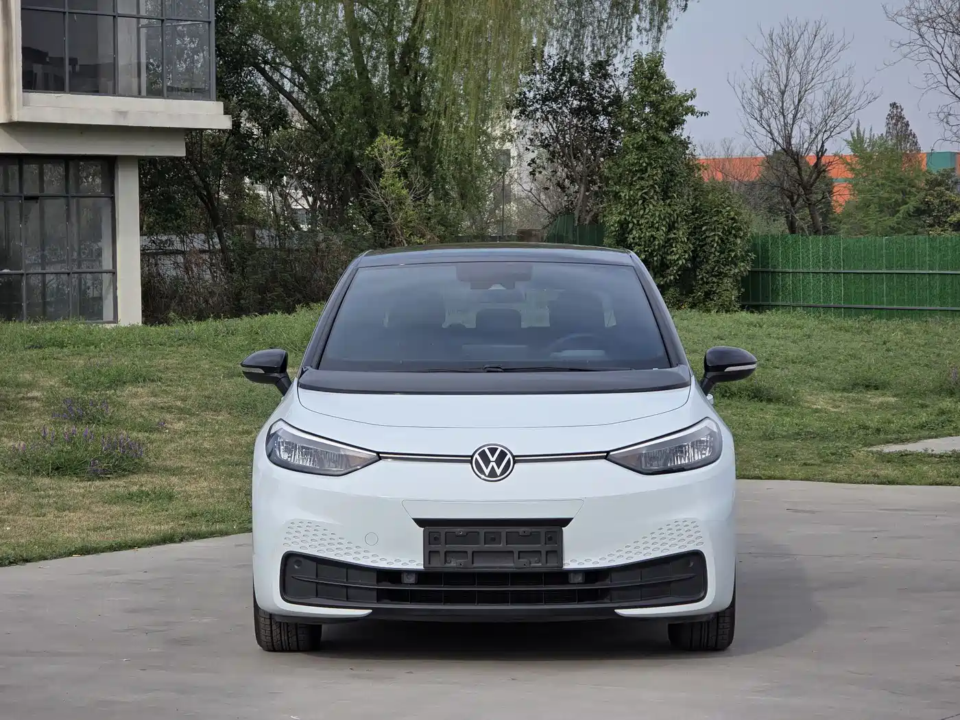 Volkswagen ID.3 2023 Pure Smart Edition фото 2