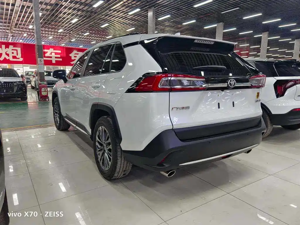 Toyota Wildlander 2024 2024 2.0L CVT 2WD Luxury PLUS Edition