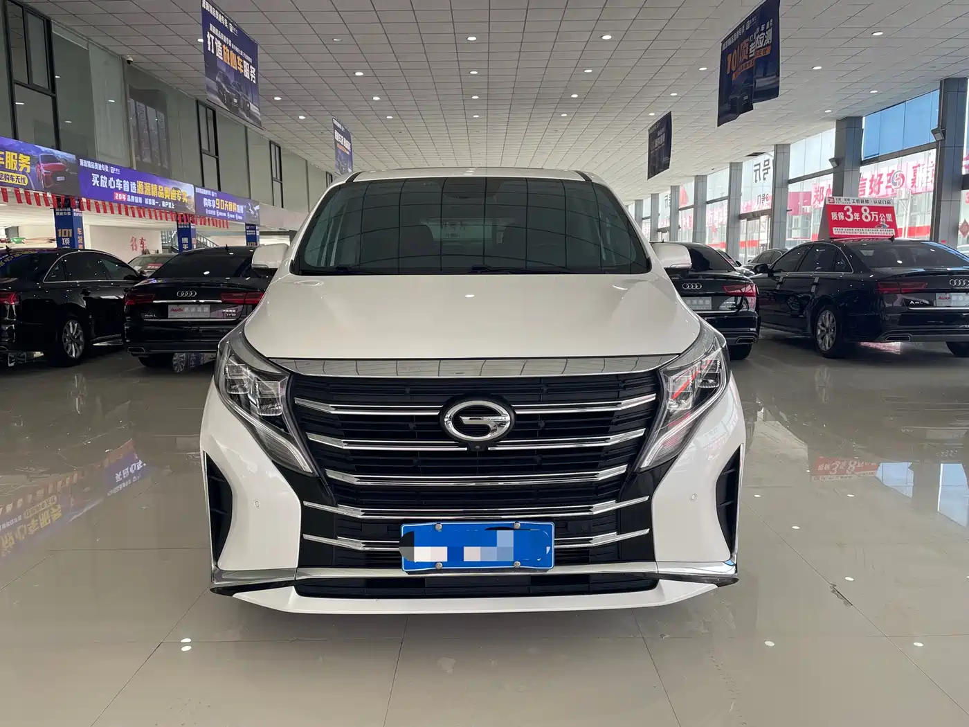 GAC Trumpchi Trumpchi M8 2021 Leading Show Series 390T Ultimate Edition фото 2