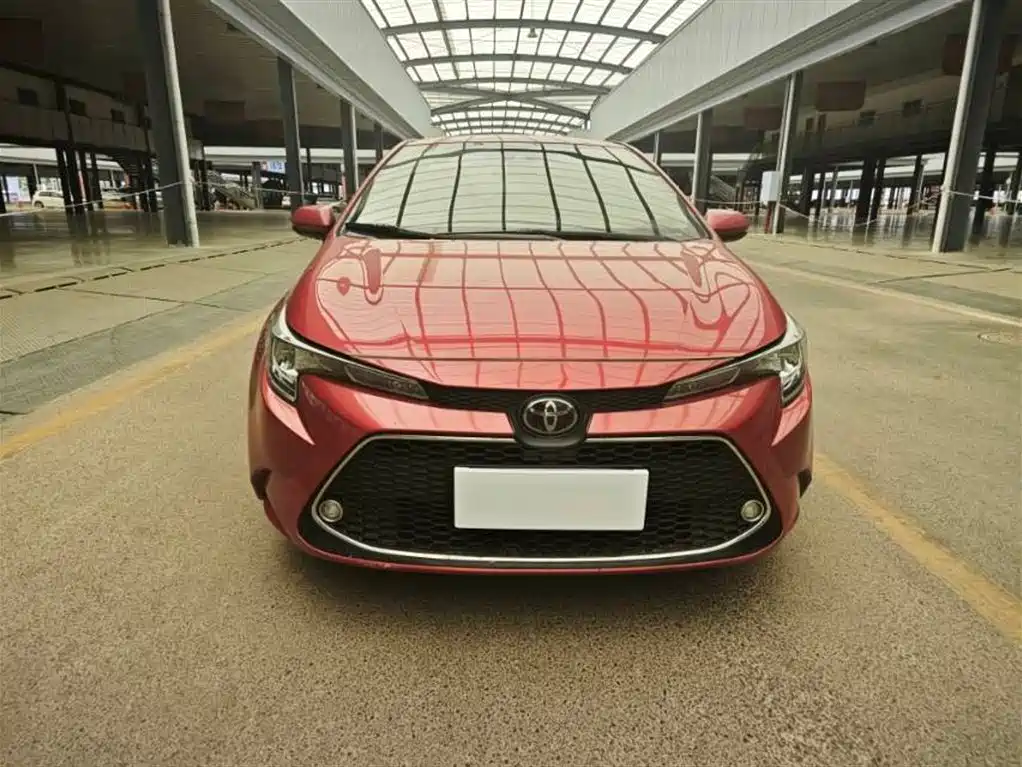 Toyota Levin 2019 185T CVT Luxury Edition China VI фото 2
