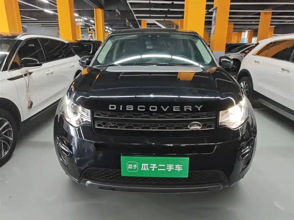 Land Rover Discovery Sport 2019 240PS SE Edition China VI фото 3