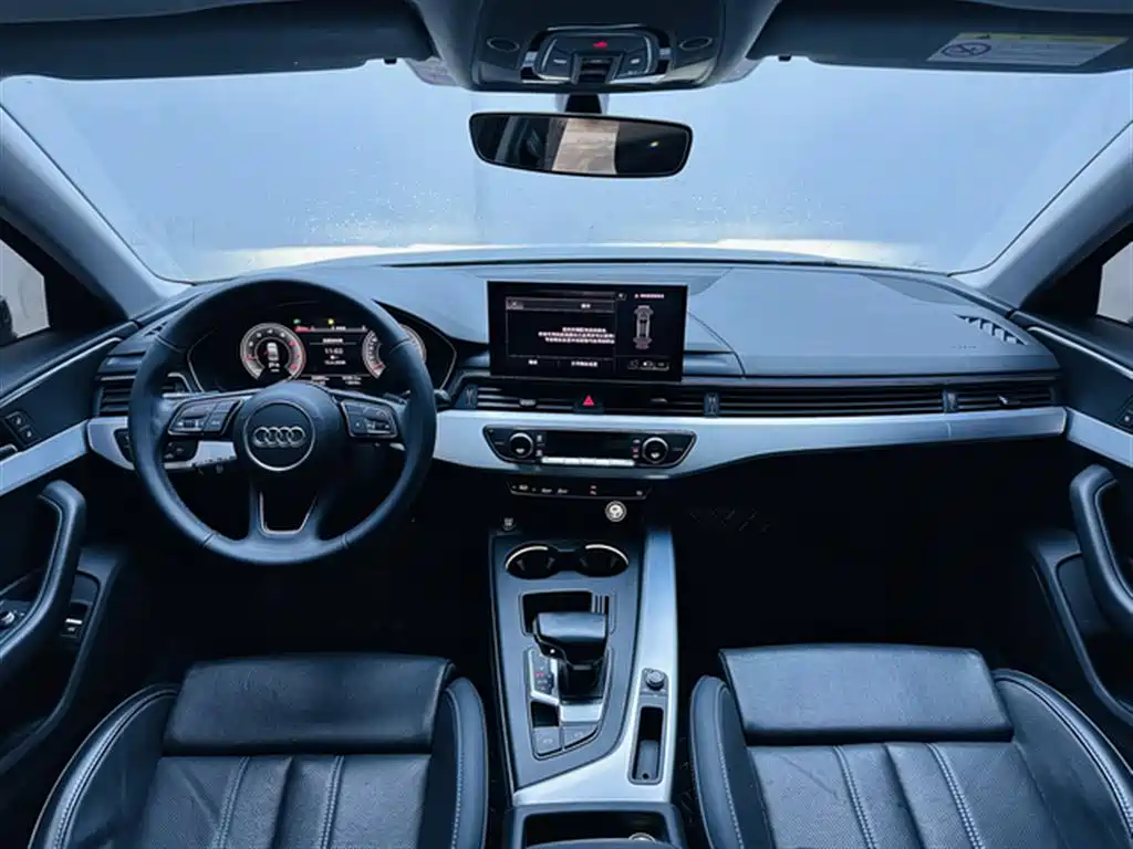 Audi A4L 2020 40 TFSI Fashion Dynamic Edition фото 15