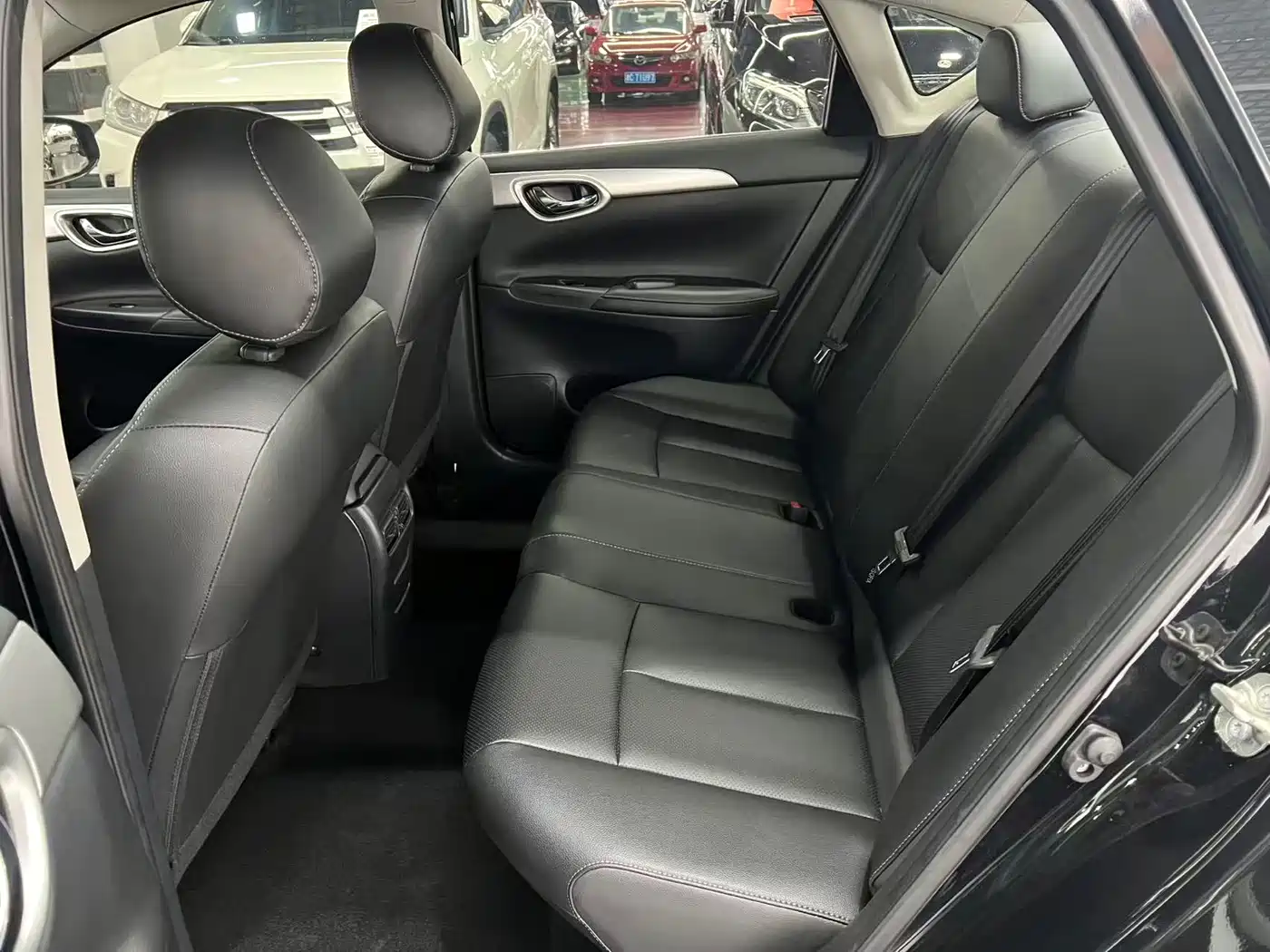 Nissan SYLPHY, миниатюра 6