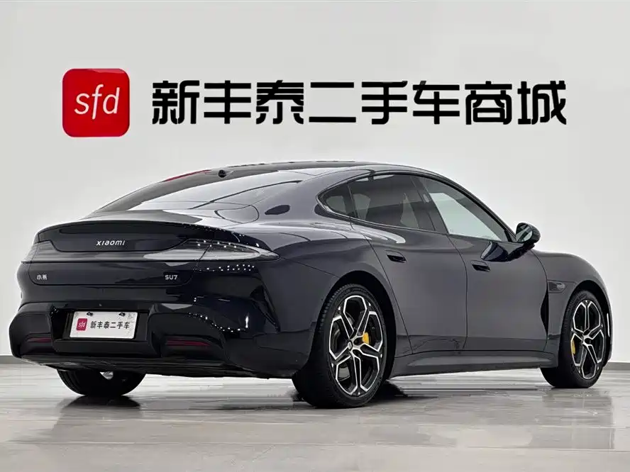 XIAOMI CAR XIAOMI SU7