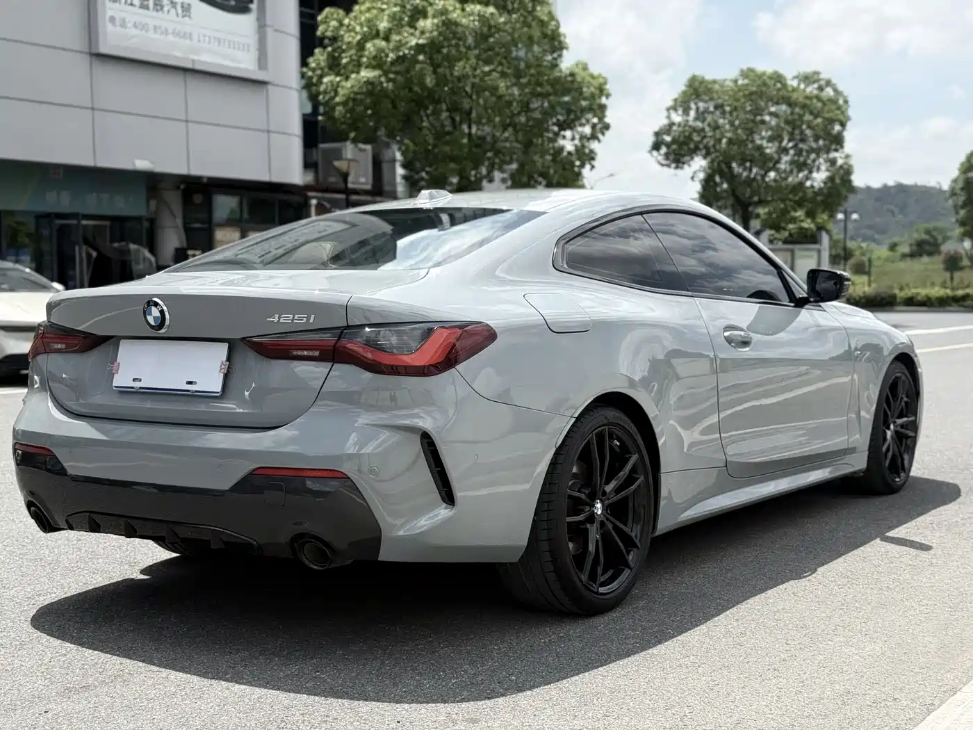 BMW 4 Series 2023 425i M Sport Shadowline Package фото 6