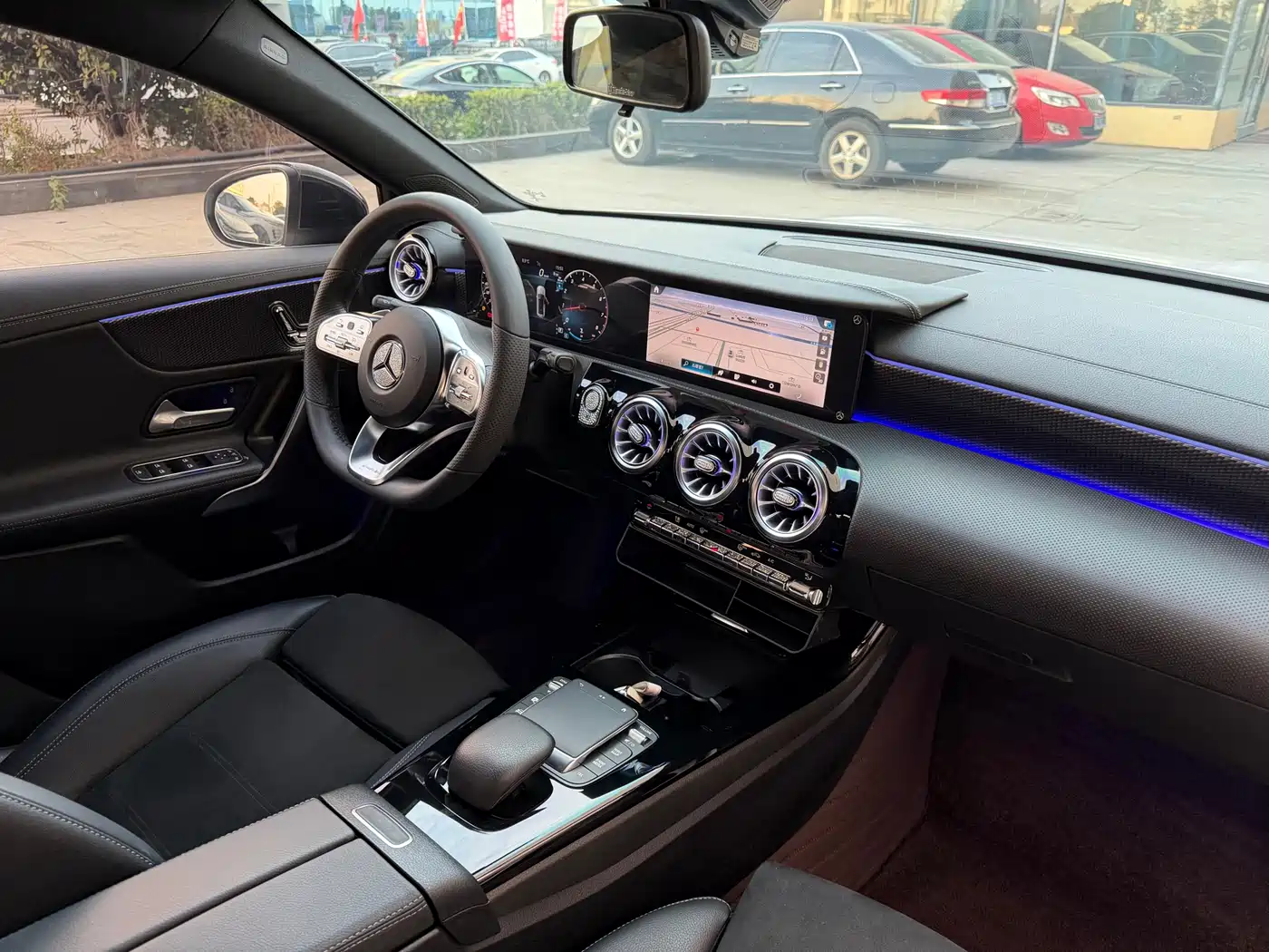 Mercedes-Benz A-Class 2024 A 200 L Fashion Edition фото 14