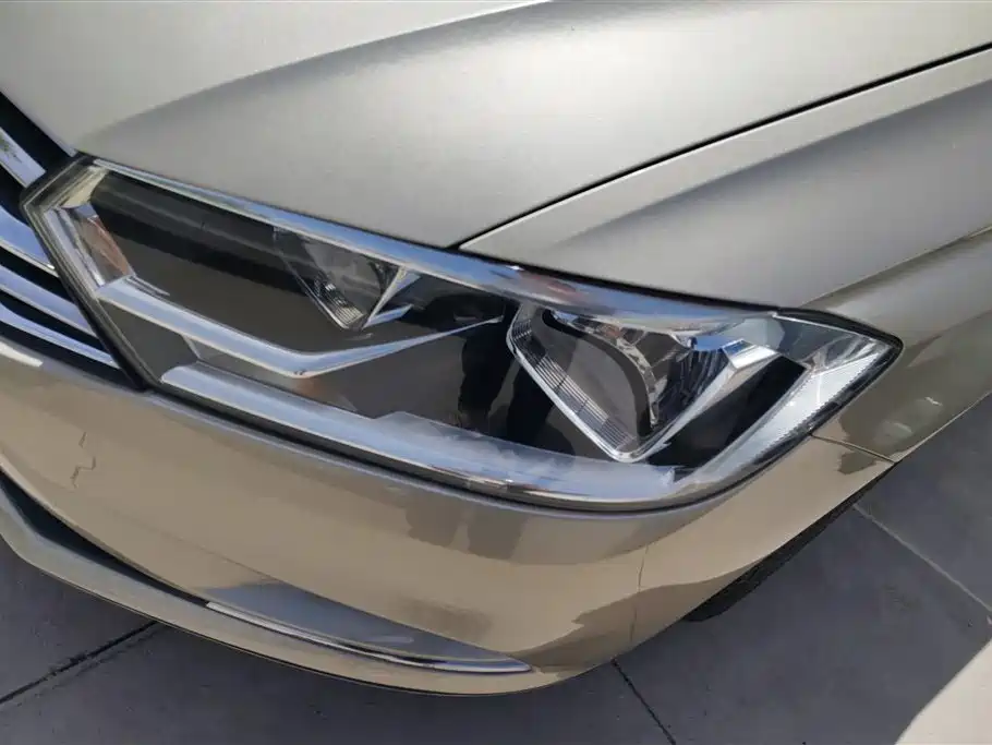Volkswagen Bora 2016 Model 1.6L Manual Fashion фото 5