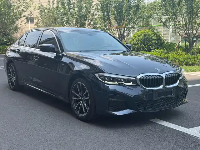 BMW 3 Series 2022