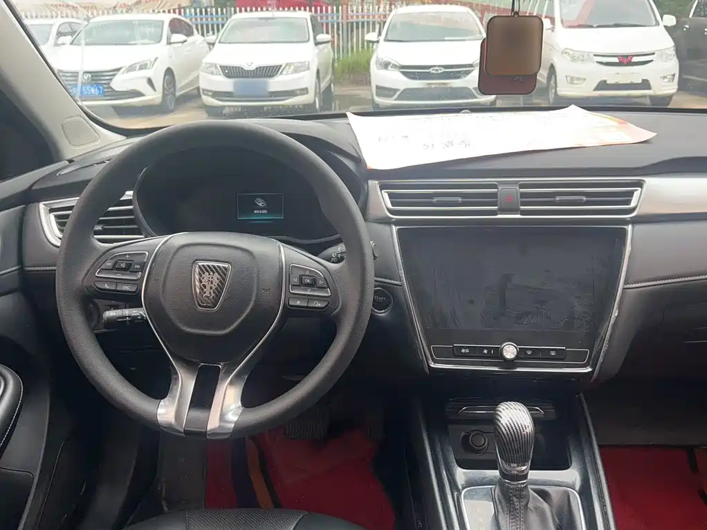 Photo 13 - Roewe i5