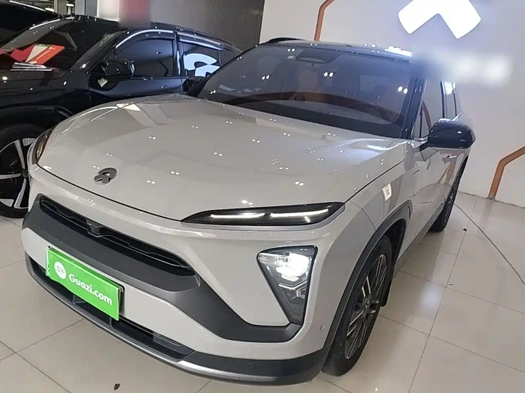 NIO ES6 2020