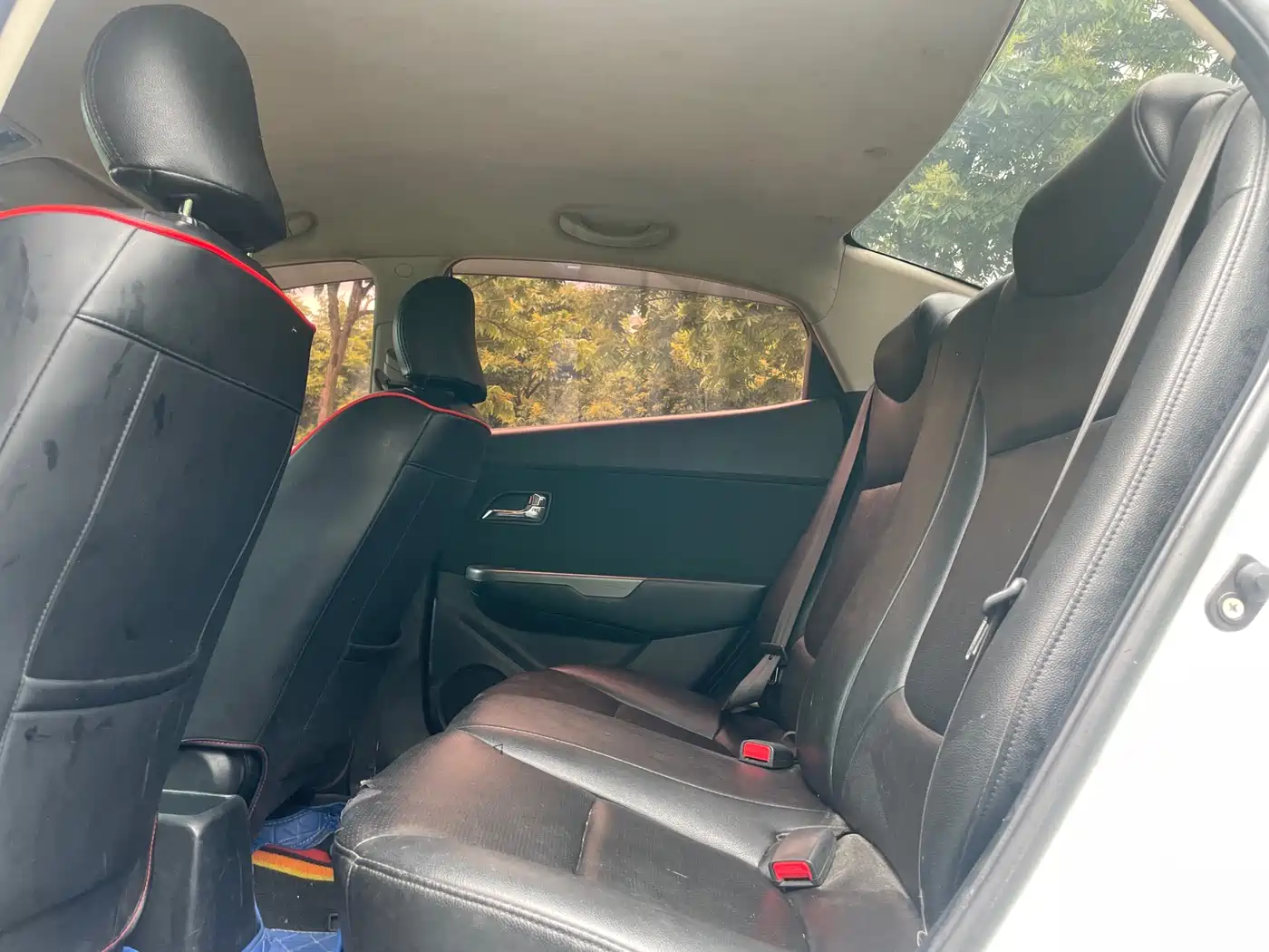 Kia K2 2012 Sedan 1.4L MT GLS Commemorative Edition фото 5