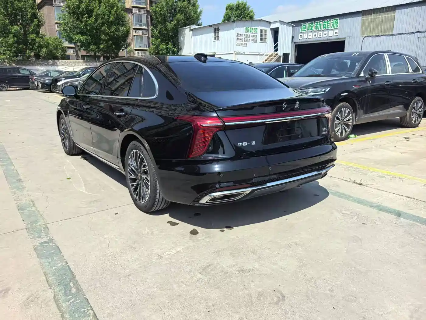 Hongqi H5 2024 2.0T Automatic Smart Connect Flag Smooth Edition фото 12