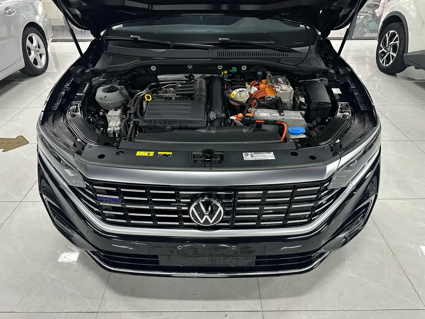 Volkswagen Passat New Energy 2022 430PHEV Hybrid Luxury Edition фото 4