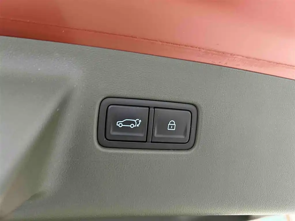 Hyundai Santa Fe 2024 2.0T Connoisseur Ultra фото 19