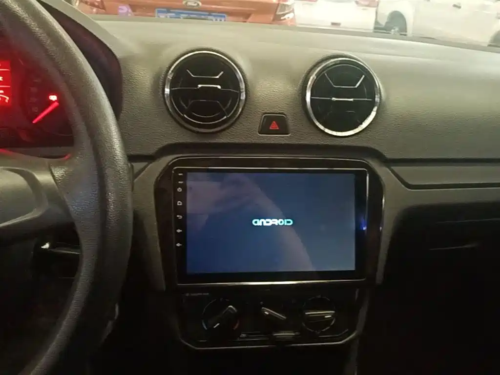 Volkswagen Jetta 2017 1.5L Automatic Fashion фото 10