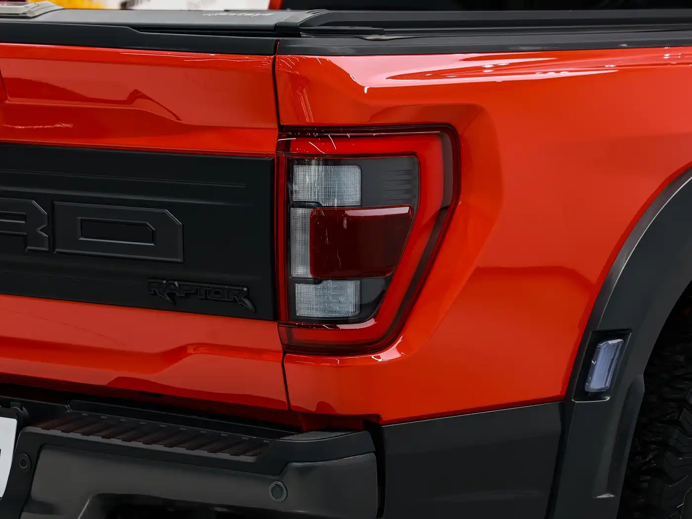 FORD F-150 RAPTOR