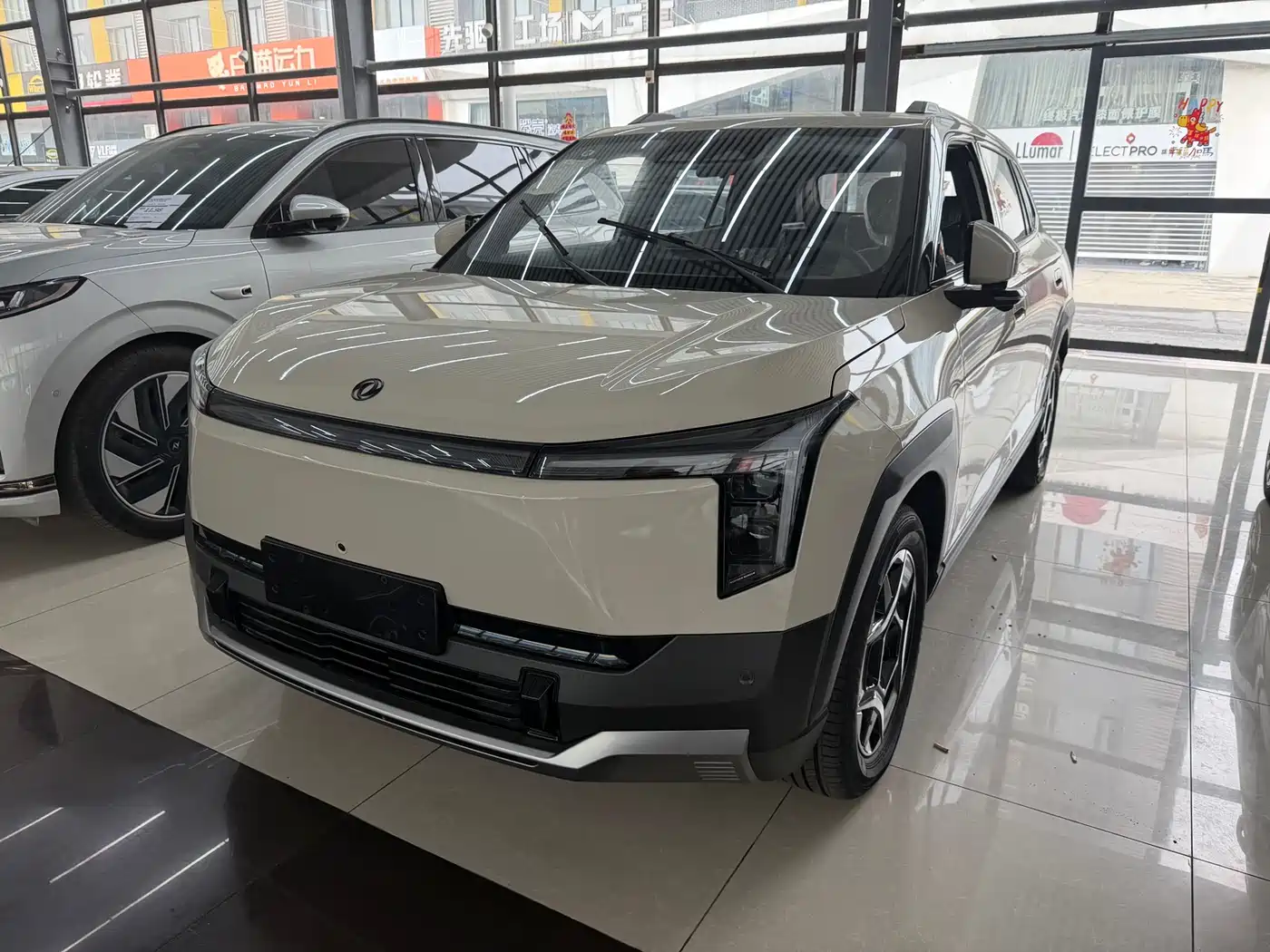 DONGFENG NANO 06