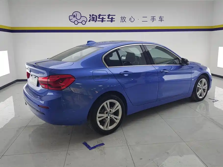 BMW 1 Series 2018 118i Design Package фото 3