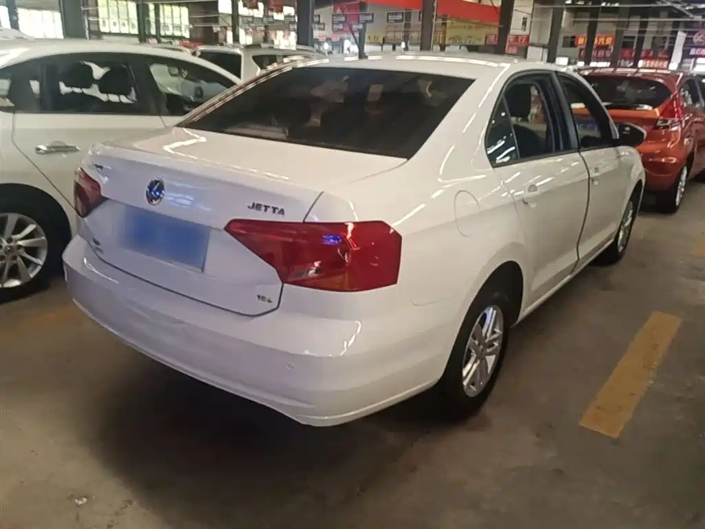 Volkswagen Jetta 2017 1.5L Automatic Fashion фото 7