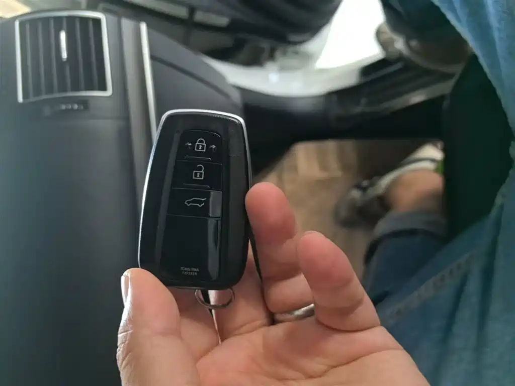 Toyota Prado 2018 3.5L Auto TX фото 9