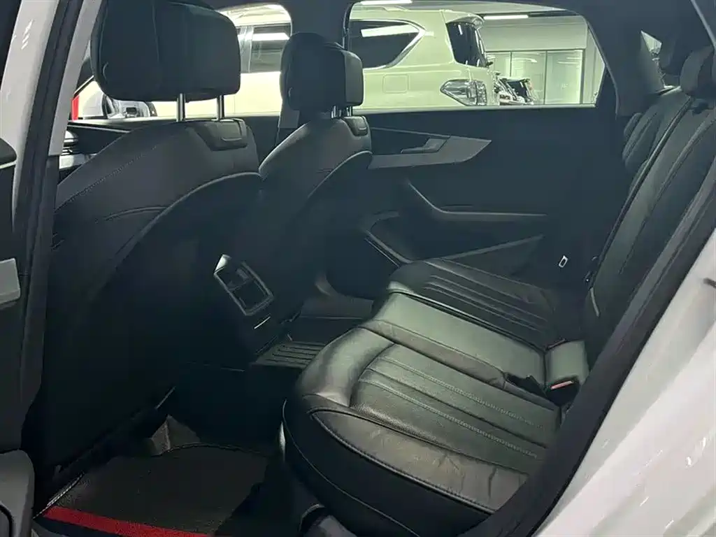 Audi A4L 2019 40 TFSI Sport (China V) фото 9