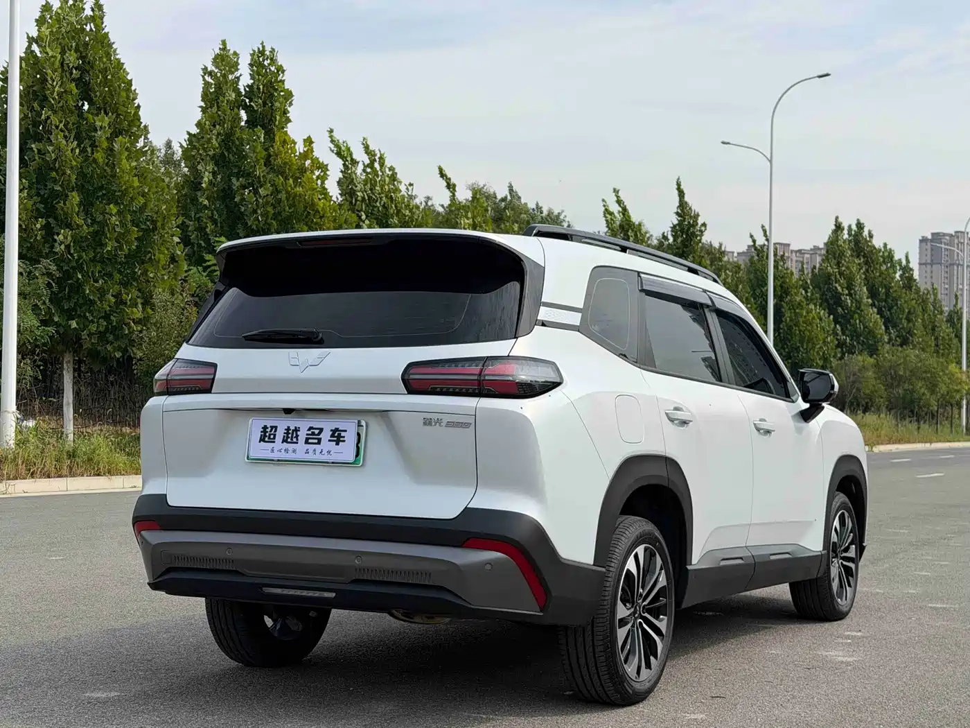 Wuling Motors Starlight 560 NEV 2026 2025 Model Plug-in Hybrid Version 5-seater