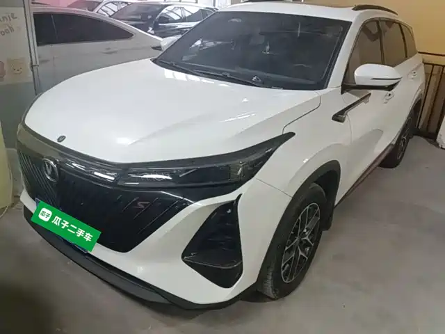 Changan CS75PLUS 1.5T, автомат, Премиум, 2-е поколение