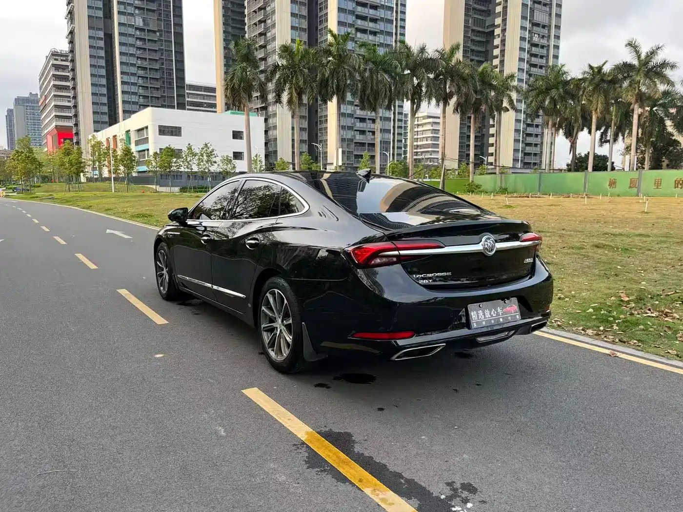 Buick LaCrosse 2019 28T Premium Model фото 6